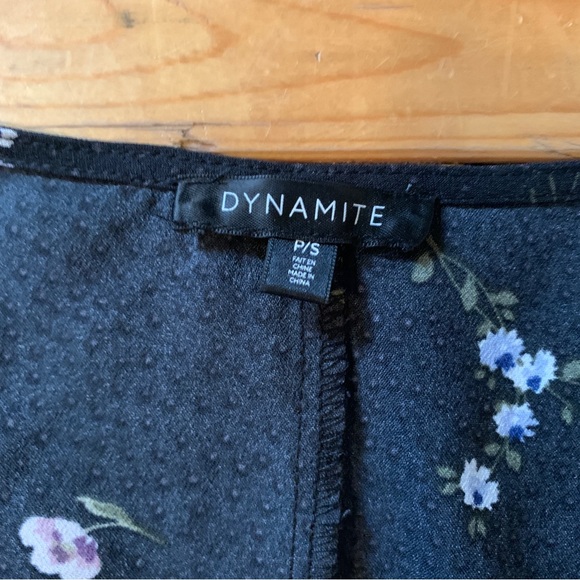 Floral Ruched Blouse - Picture 3 of 5